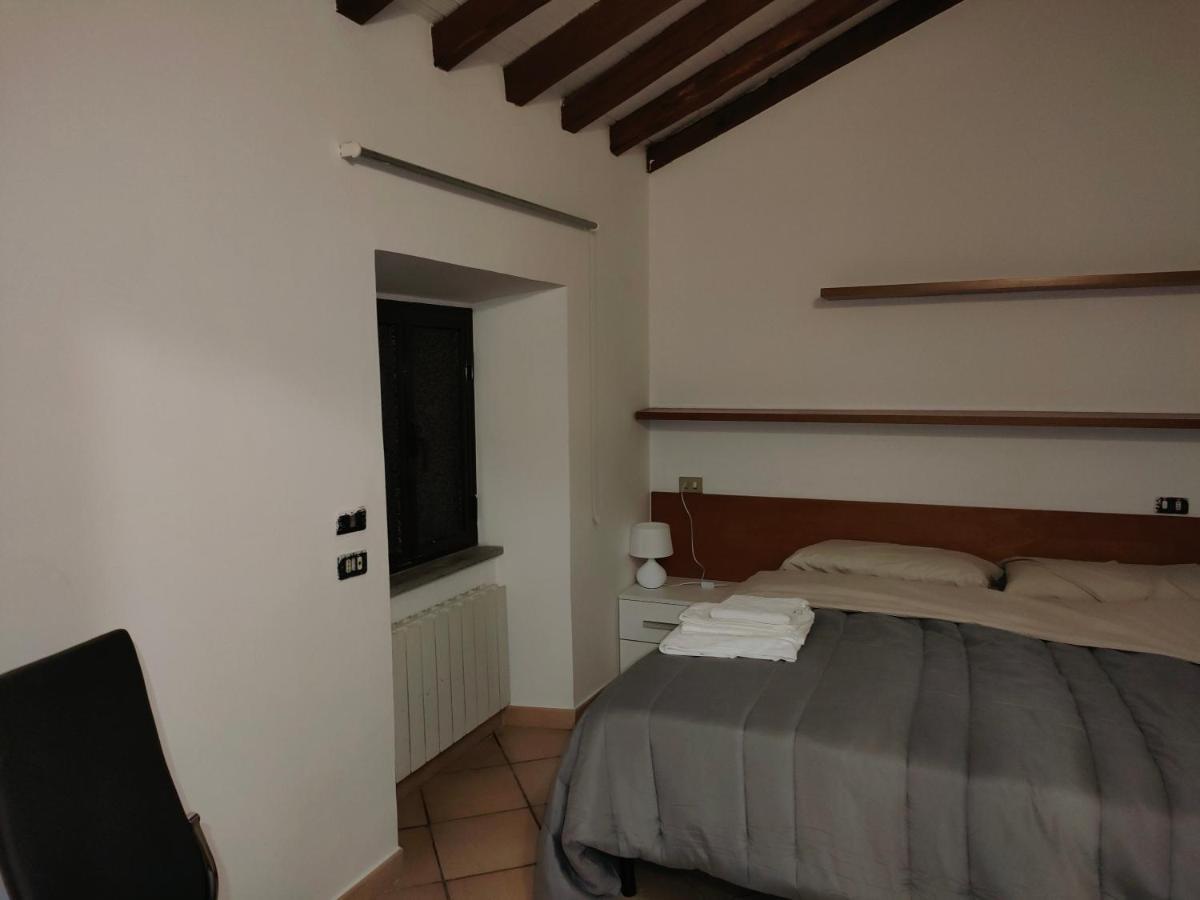Francigena Viterbo Apartment Con Parcheggio Gratuito A Soli 2 Minuti 외부 사진