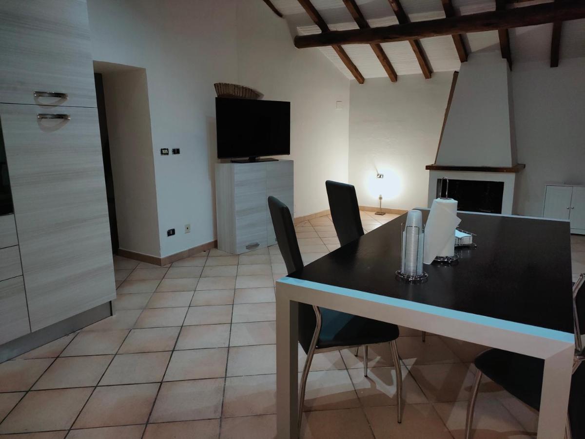 Francigena Viterbo Apartment Con Parcheggio Gratuito A Soli 2 Minuti 외부 사진