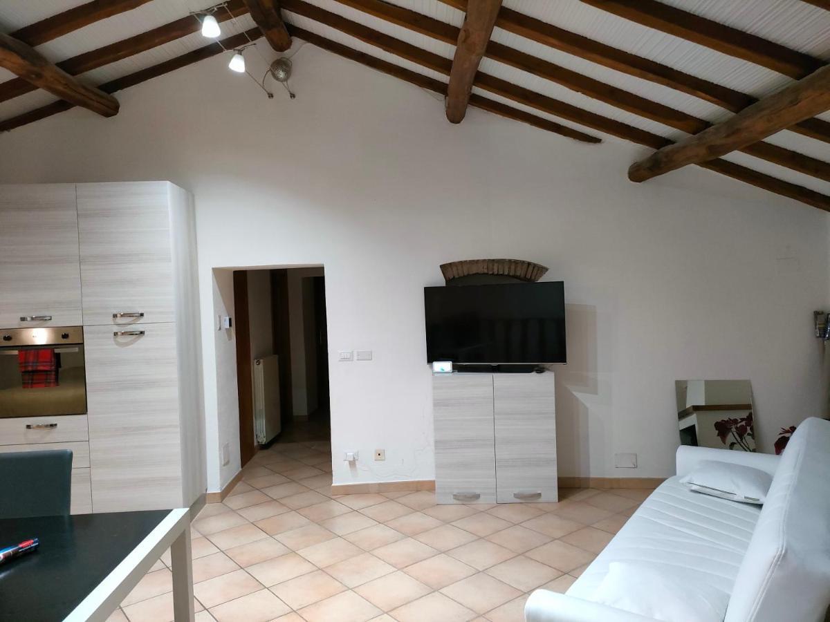 Francigena Viterbo Apartment Con Parcheggio Gratuito A Soli 2 Minuti 외부 사진